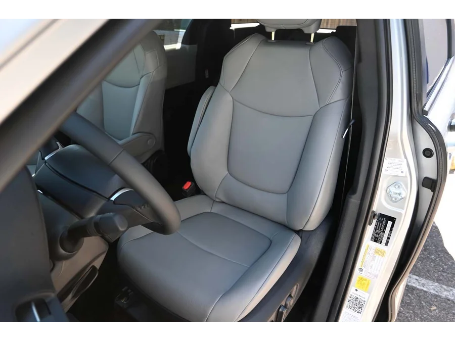 New 2025 SILVER Toyota XLE+ AWD Mobility Handicap Van image 14