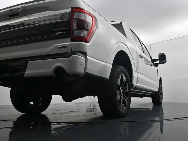 Used 2022 White Ford Platinum image 34