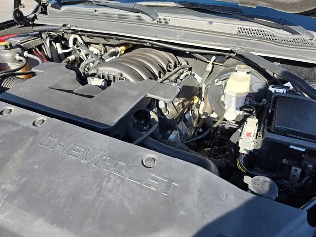 Used 2019 BLACK Chevrolet Premier image 24