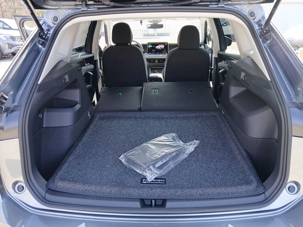 New 2026 Silver Volkswagen S image 21