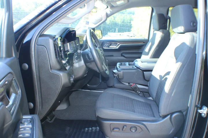 2023 Chevrolet Silverado 1500 RST - Photo 13