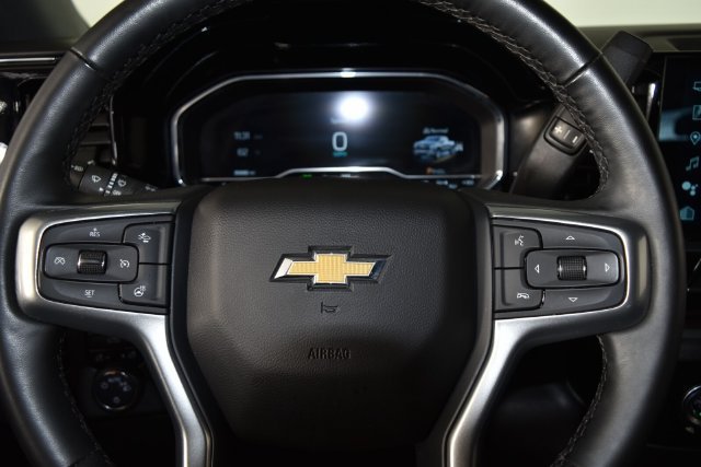 Used 2024 Summit White Chevrolet LT (2FL) image 19