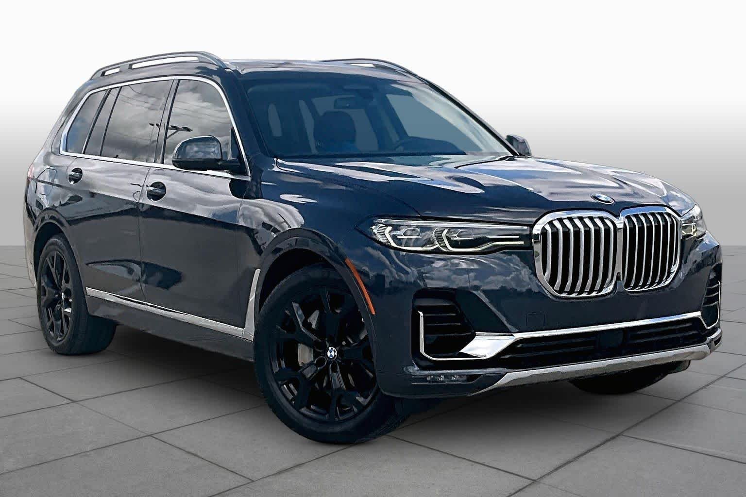 Used 2020 Arctic Gray Metallic BMW xDrive40i image 2