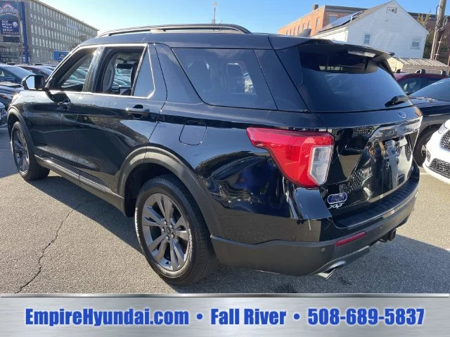 Used 2023 Black Ford XLT image 10