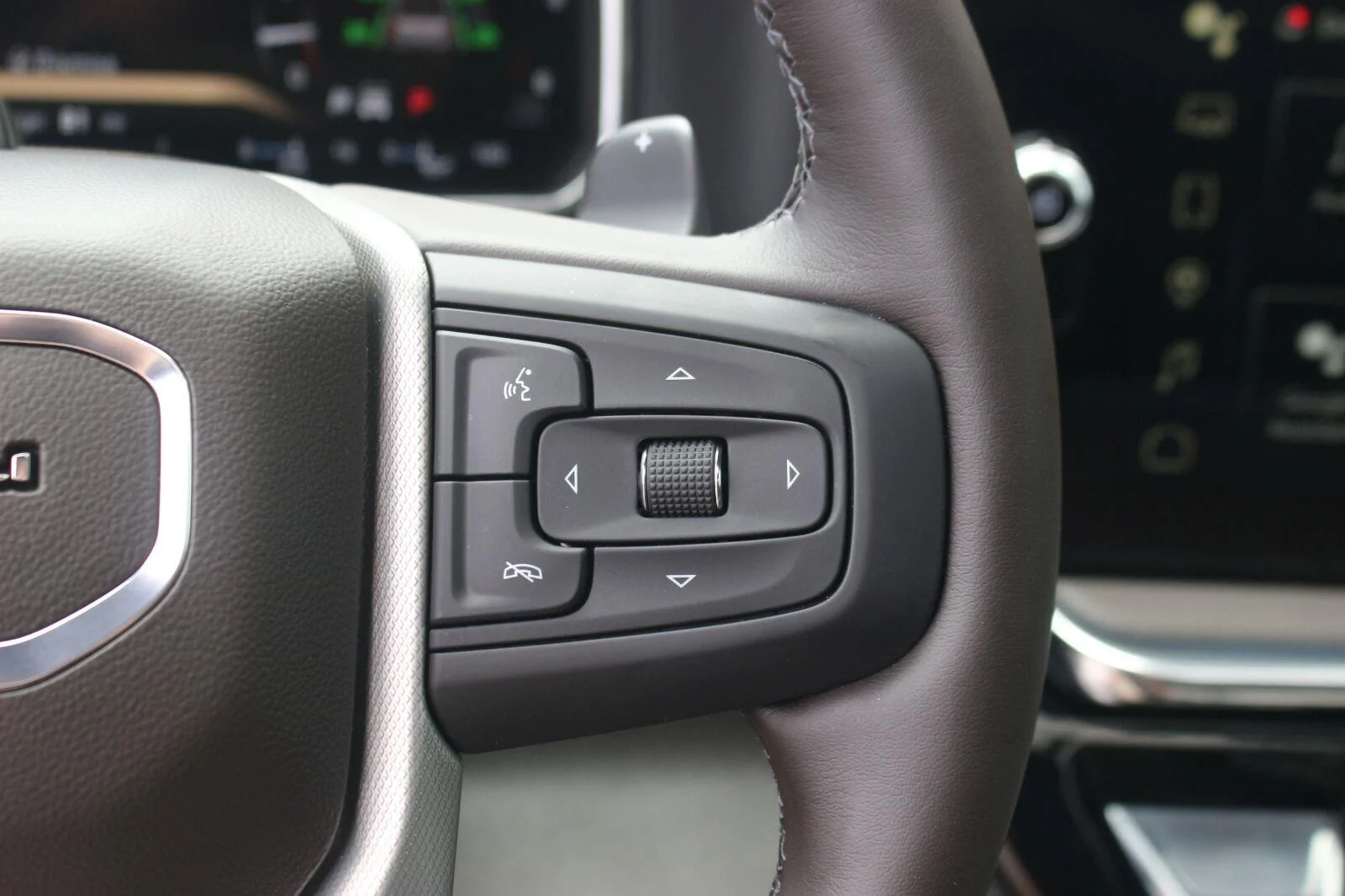 Used 2026 Sterling Metallic GMC Denali image 20