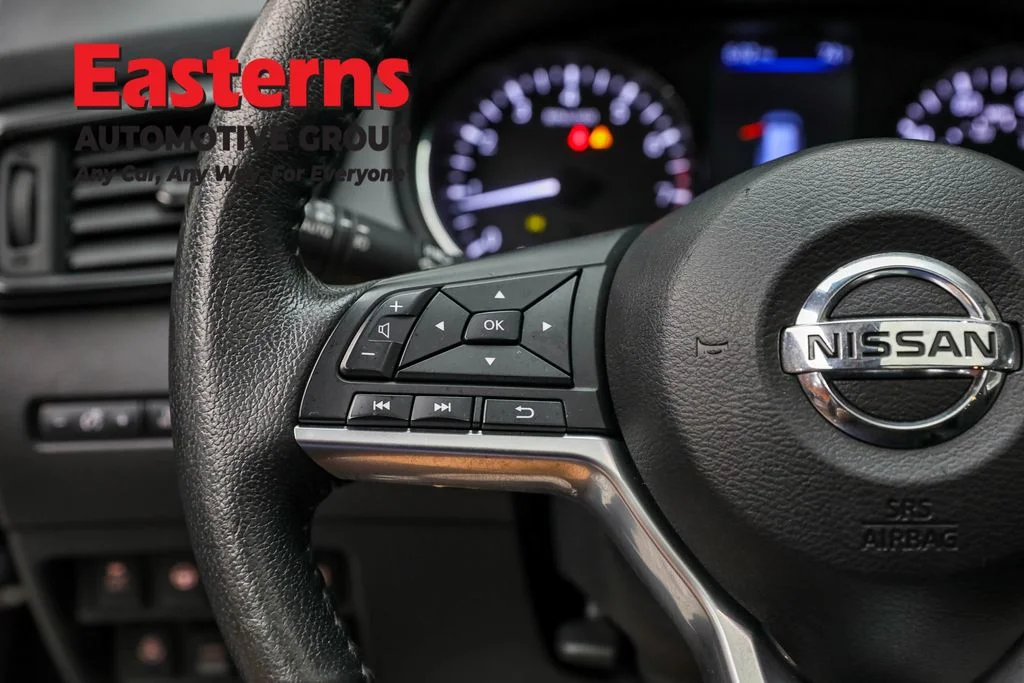 Used 2020 Black Nissan SL image 15