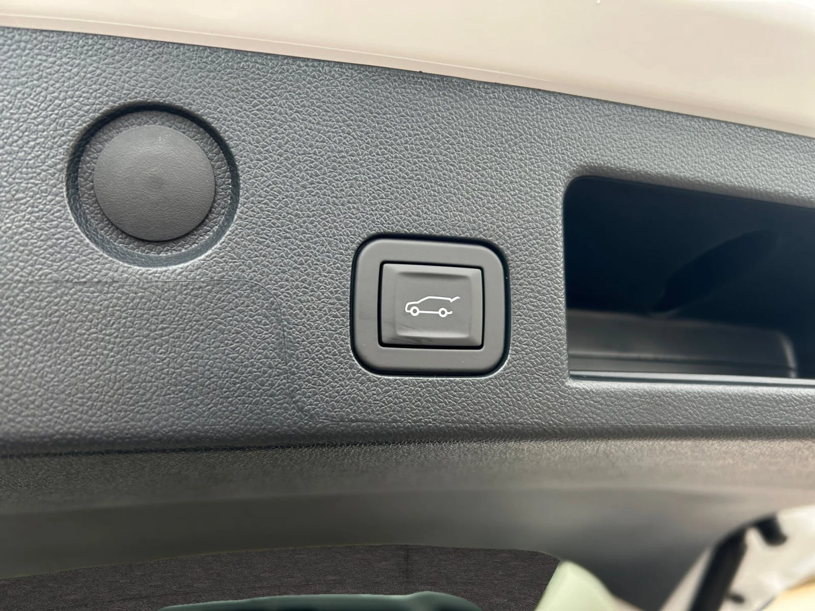 New 2027 Summit White GMC AWD Denali image 11