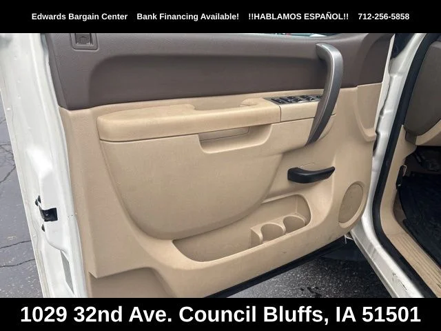 Used 2012 White Chevrolet LT image 13