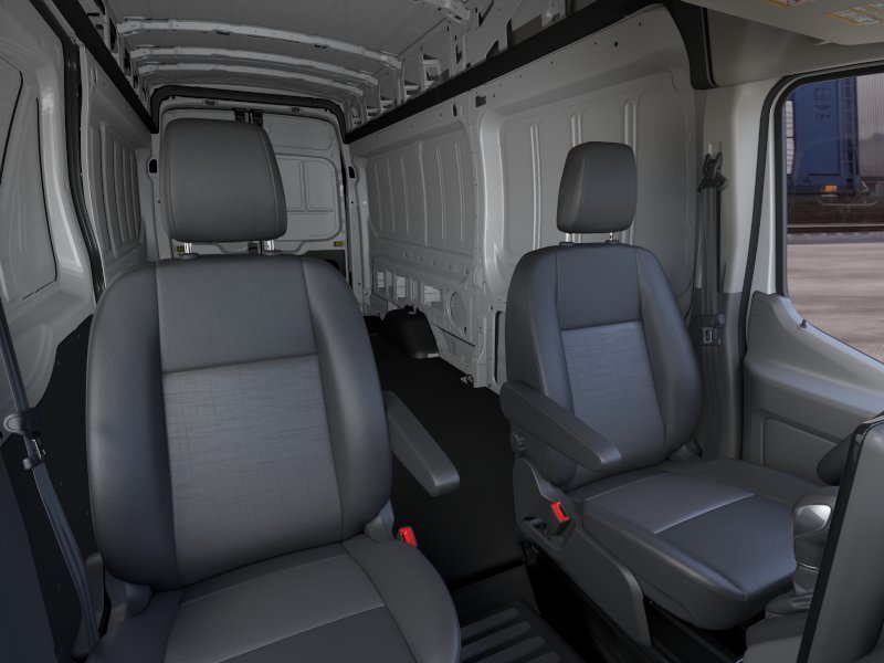New 2026 Oxford White Ford Cargo Van image 31