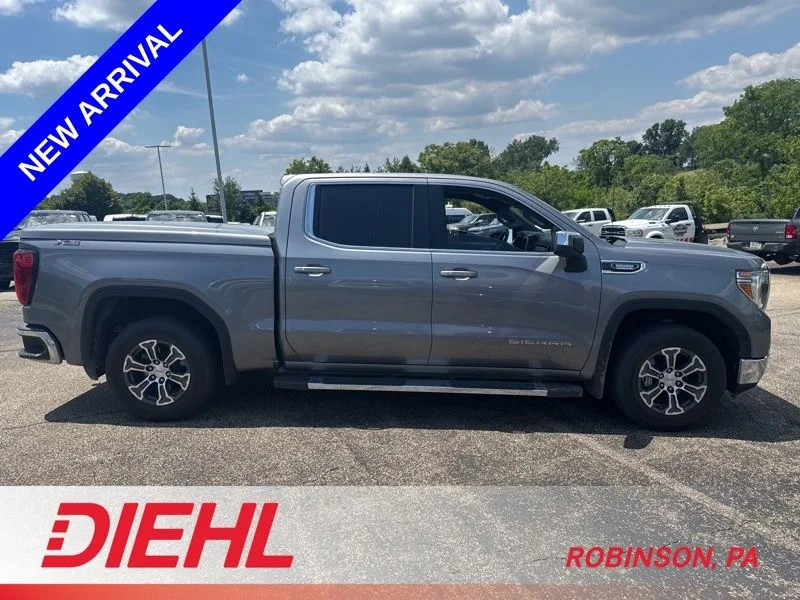 Used 2021 Gray GMC SLE image 3