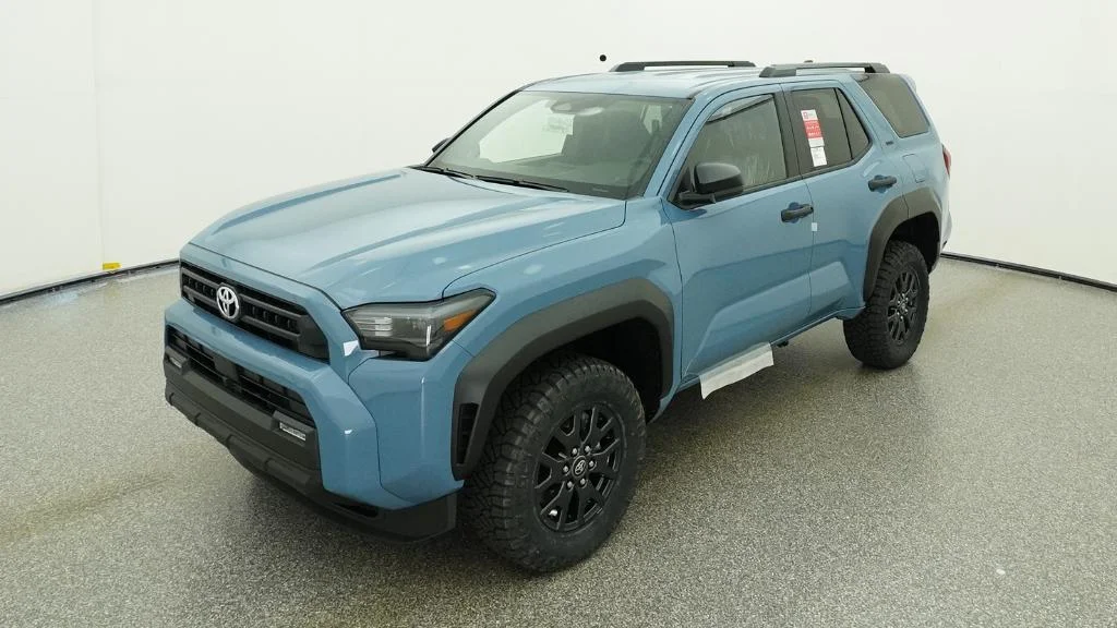 2026 Toyota 4Runner SR5 4WD's photo