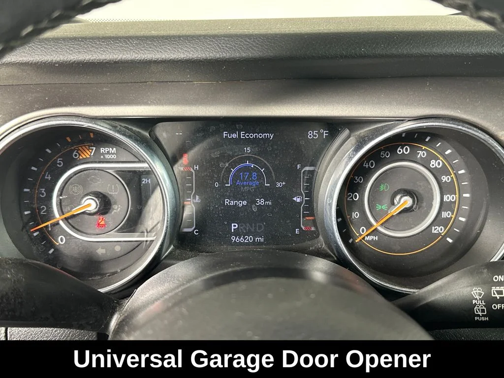 Used 2020 White Jeep Unlimited Sport image 20
