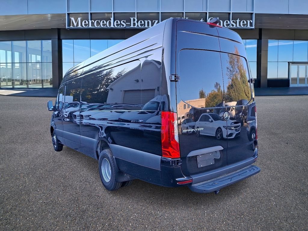 Used 2024 Black Mercedes-Benz Cargo 170 WB image 4