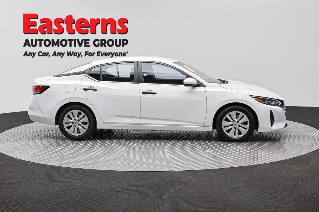 Used 2024 White Nissan S image 4