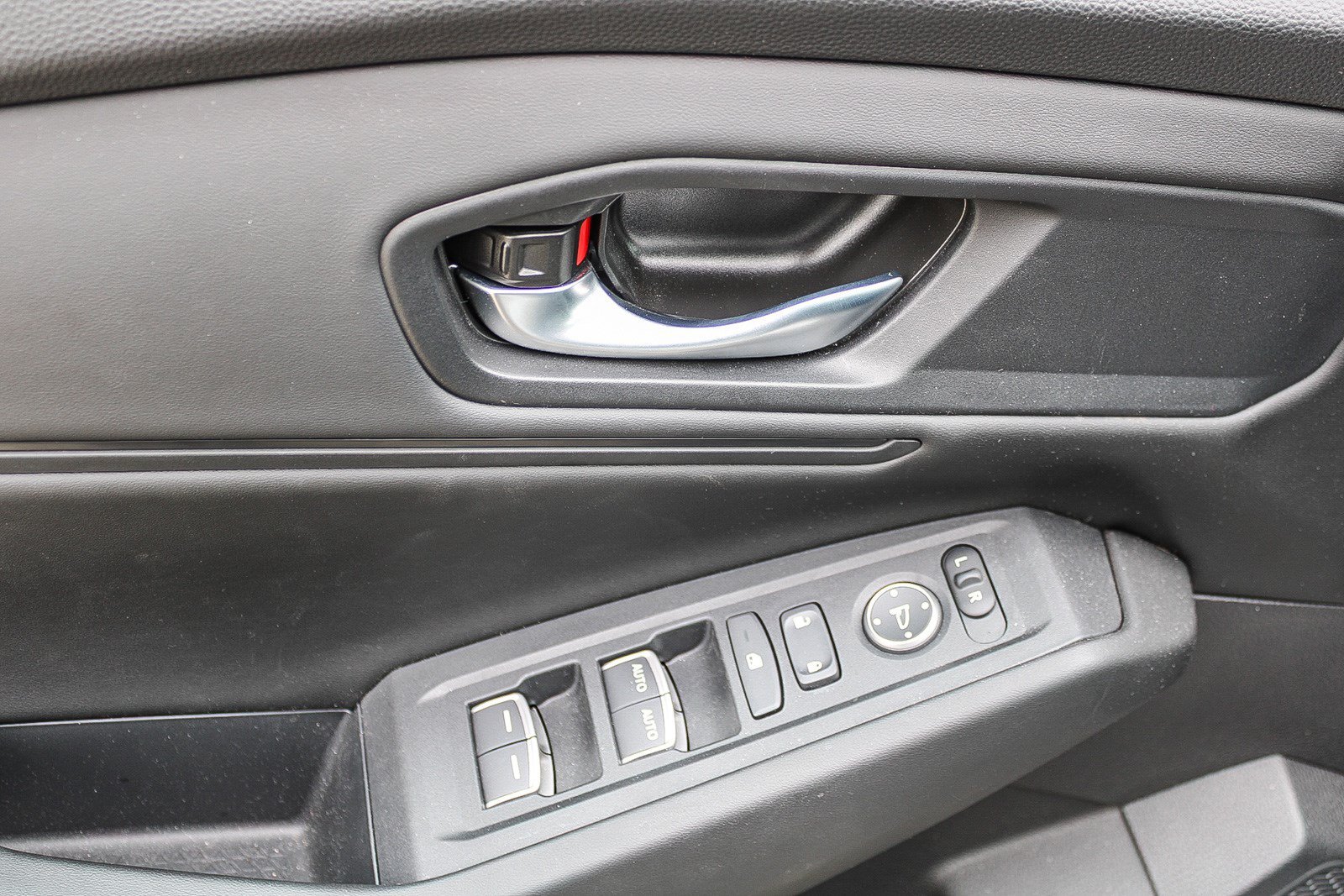 2024 Honda Accord EX - Photo 21