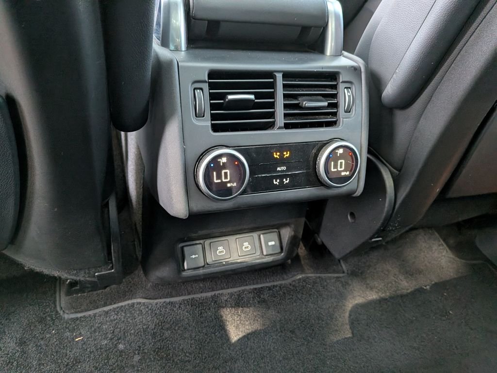 Used 2021  Land Rover S image 35