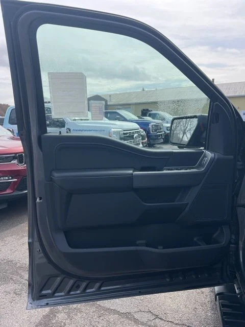 Used 2026 Gray Ford XLT image 27