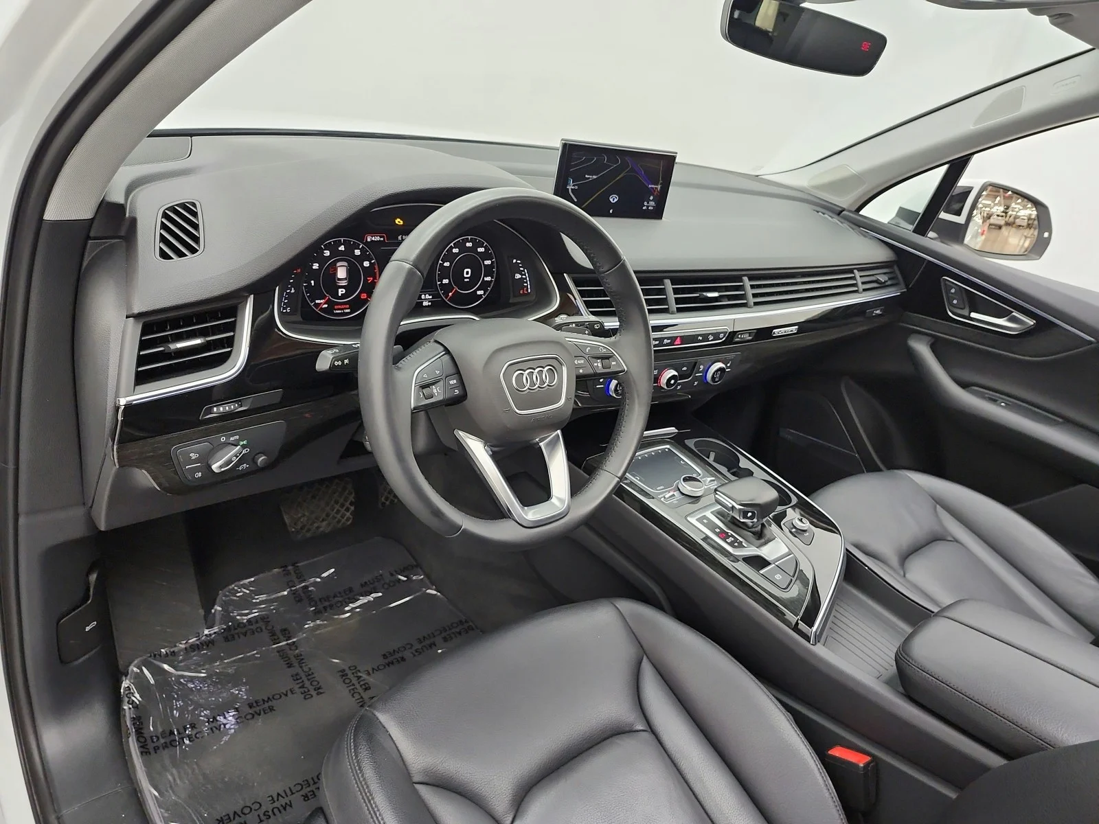Used 2019 Carrara White Audi Premium Plus 55 TFSI quattro image 9