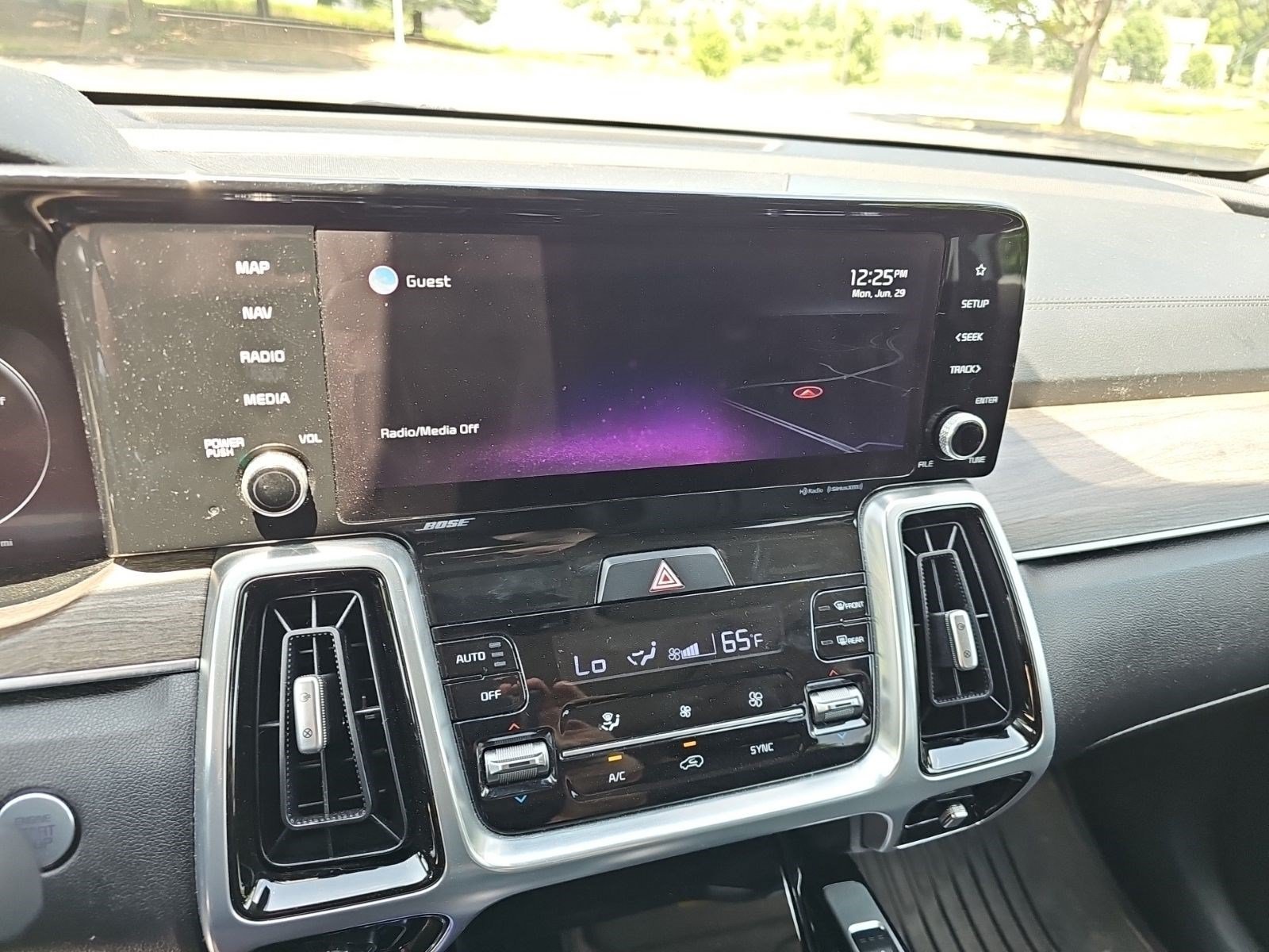 Used 2022 Everlasting Silver Kia X-Line SX Prestige image 19