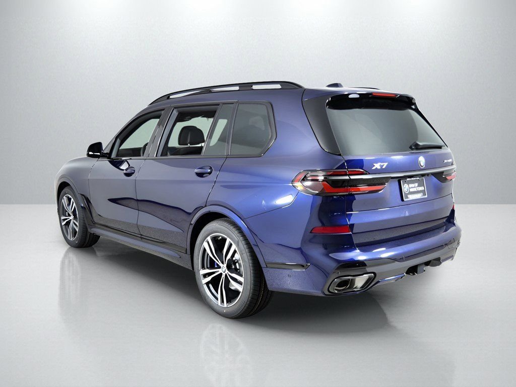 Certified Used 2026 Tanzanite Blue II Metallic BMW xDrive40i image 17