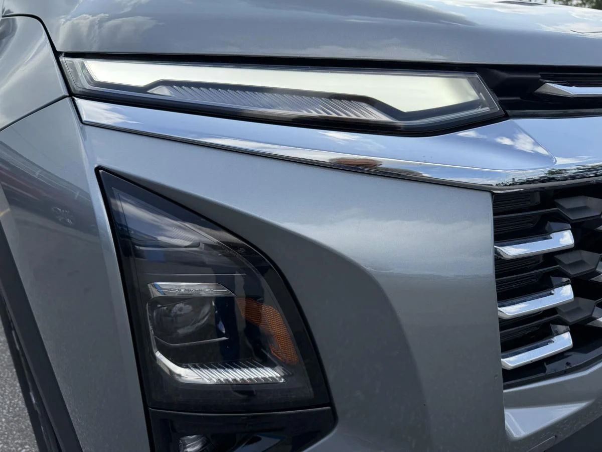 Certified Used 2025 Grey Chevrolet Awd Lt image 9