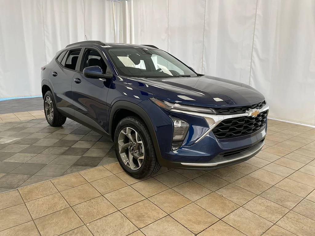 Used 2024 Blue Glow Metallic Chevrolet LT image 32