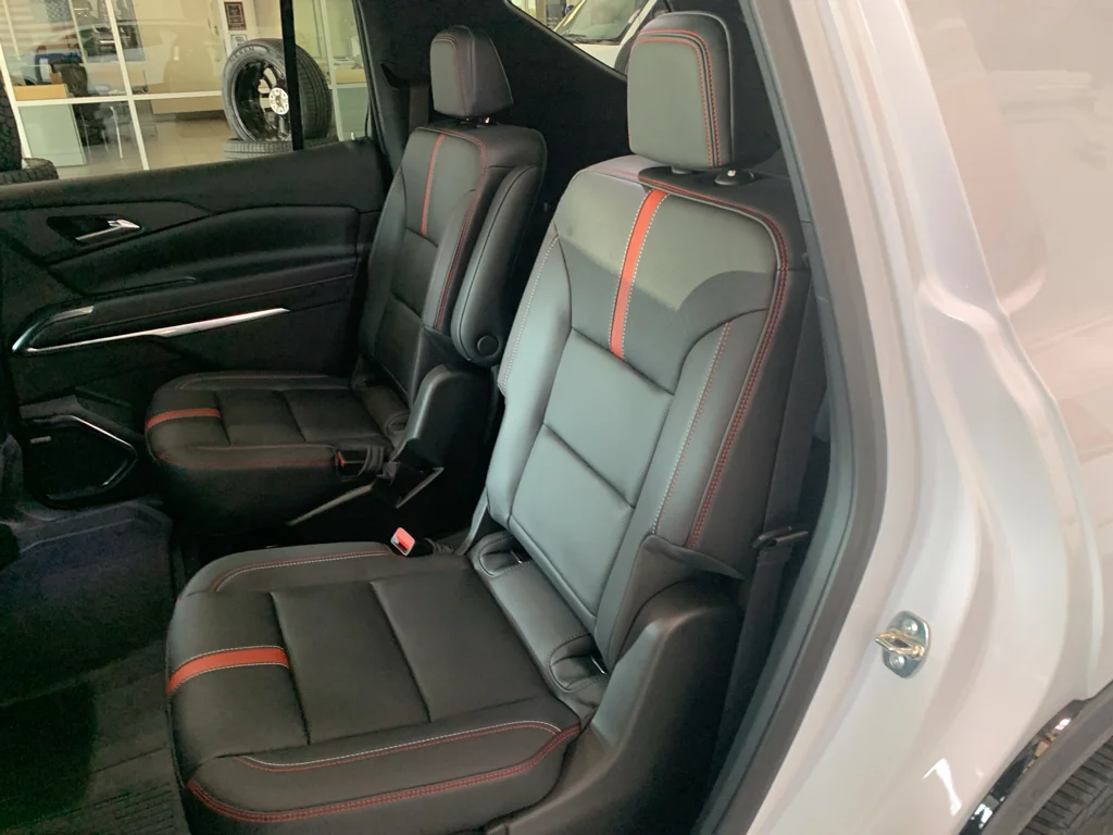 2026 Chevrolet Traverse RS - Photo 15