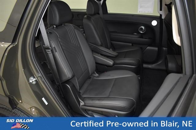 Used 2026 Titan Charcoal Pearl Hyundai SEL Convenience image 10
