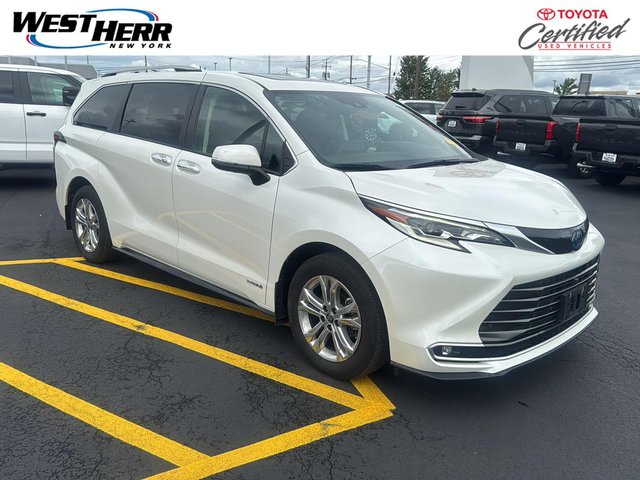 2021 Toyota Sienna Platinum