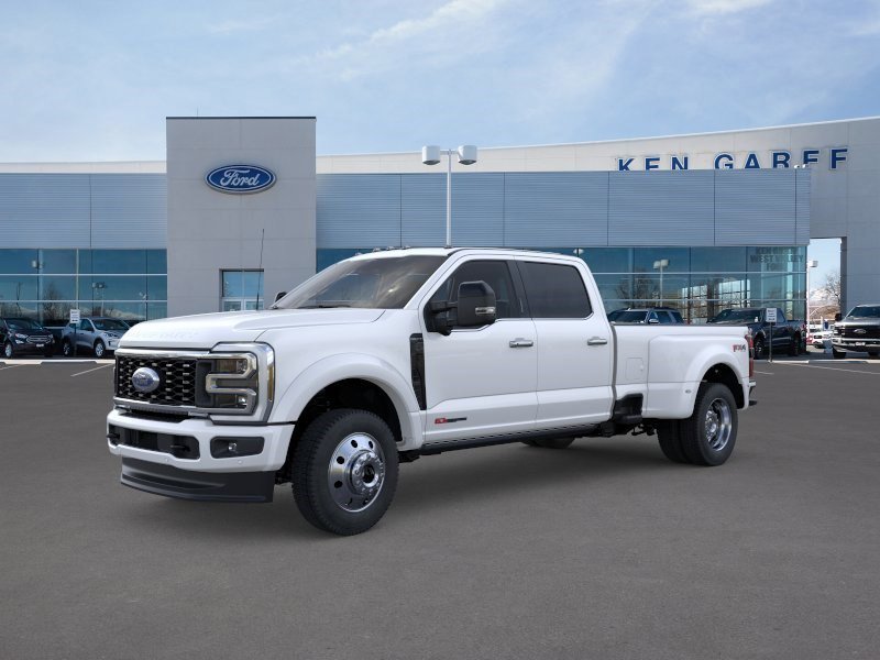 2026 Ford F-450 Platinum 4x4 Crew Cab 8' Box DRW's photo
