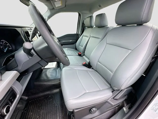 New 2025 Oxford White Ford XL image 14