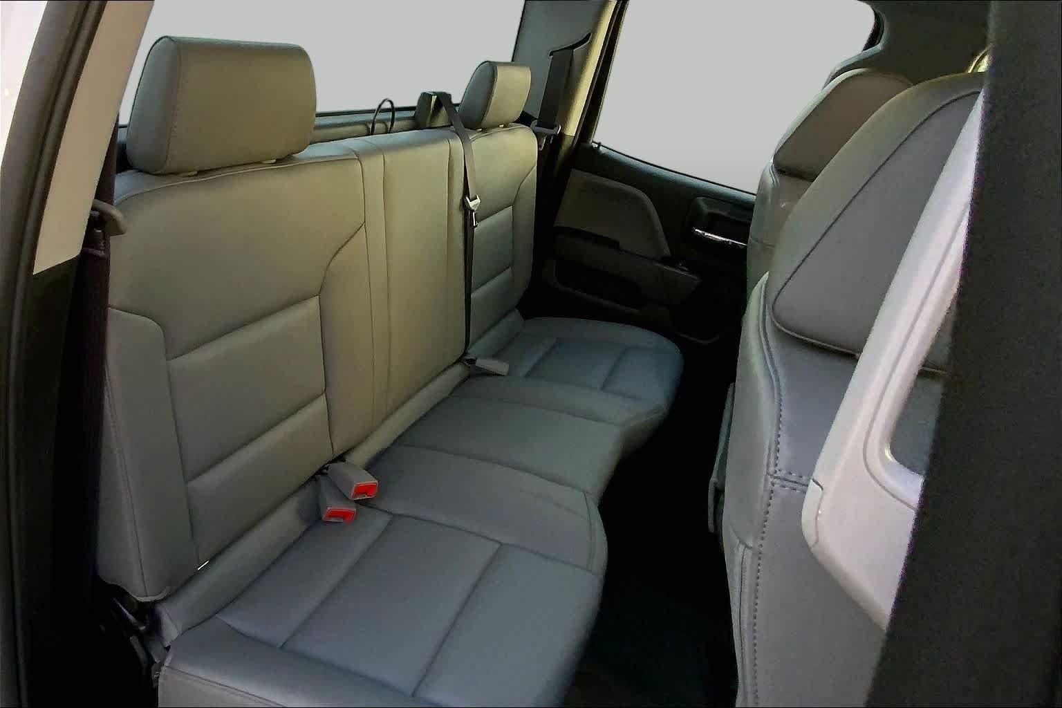 Used 2017 Summit White Chevrolet Work Truck image 18