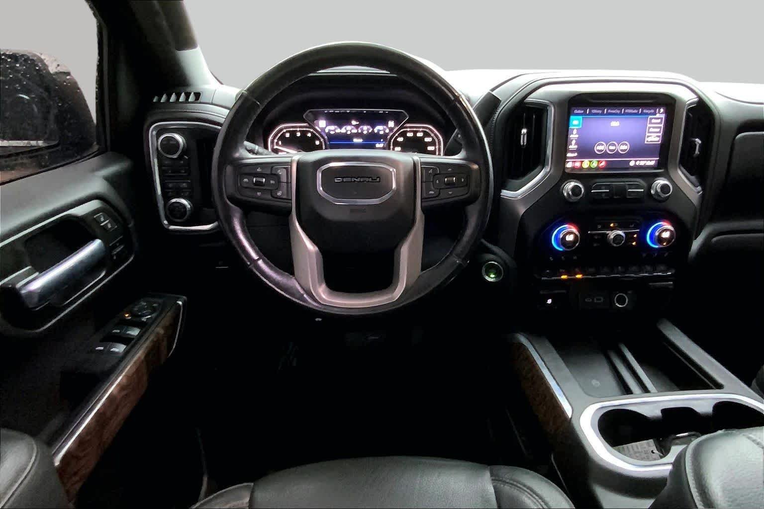Used 2020 Onyx Black GMC Denali image 6