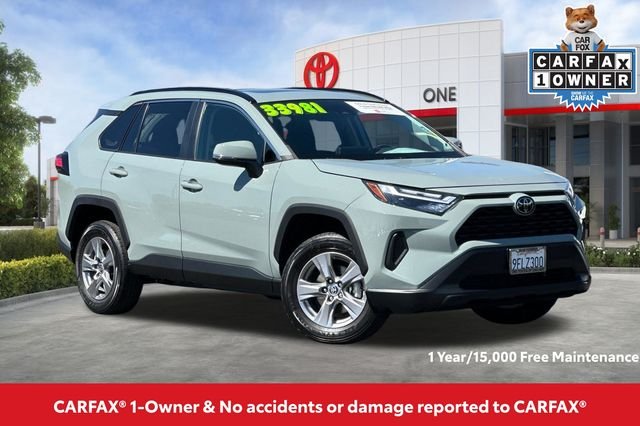 Certified Used 2023  Toyota XLE image 2