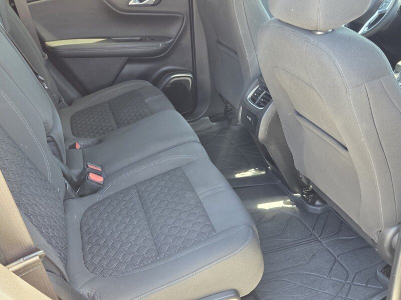 Used 2021 Black CHEVROLET FWD 4DR LT W/1LT image 17