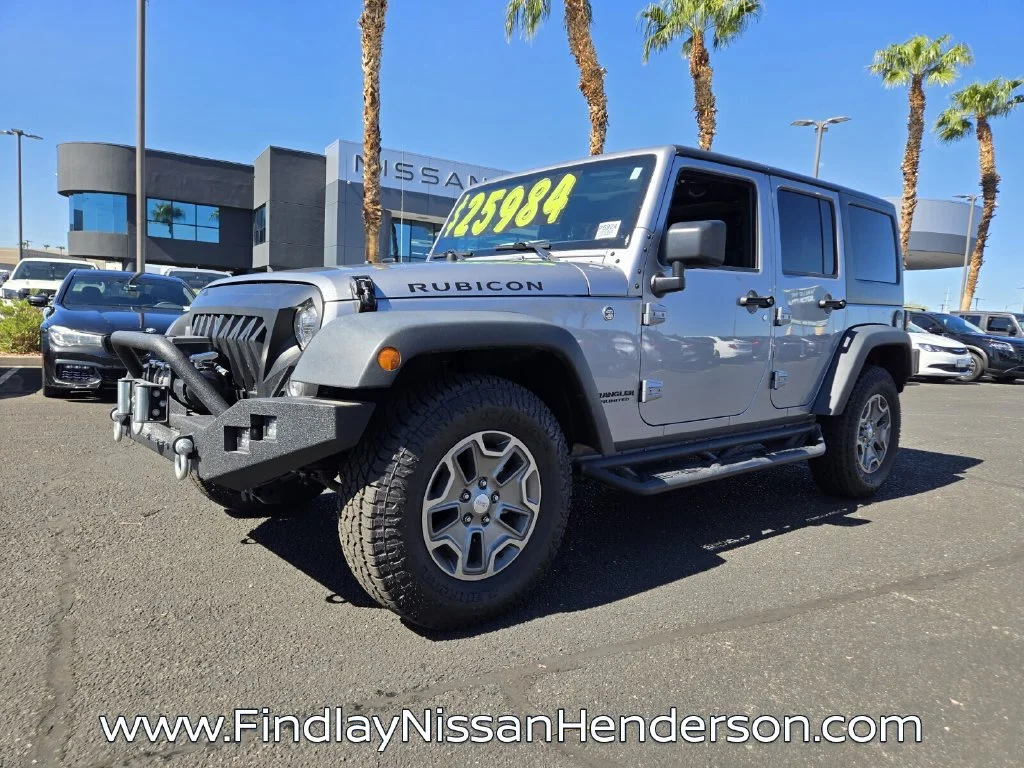 Used 2017 Silver Jeep Unlimited Rubicon image 2
