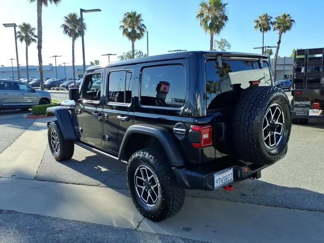 Used 2025 Black Jeep 4-Door Rubicon 4x4 image 8