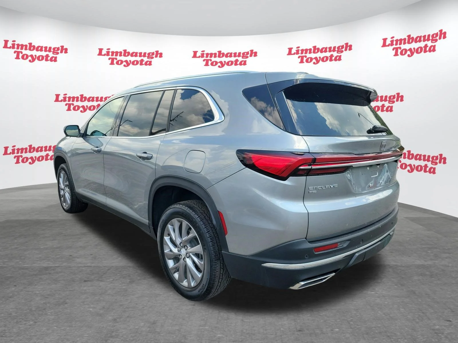 Used 2025 Moonstone Gray Metallic Buick Preferred image 24