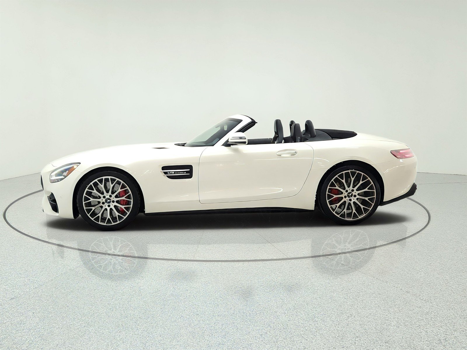 Certified Used 2021 designo Diamond White Mercedes-Benz AMG® GT Roadster image 8