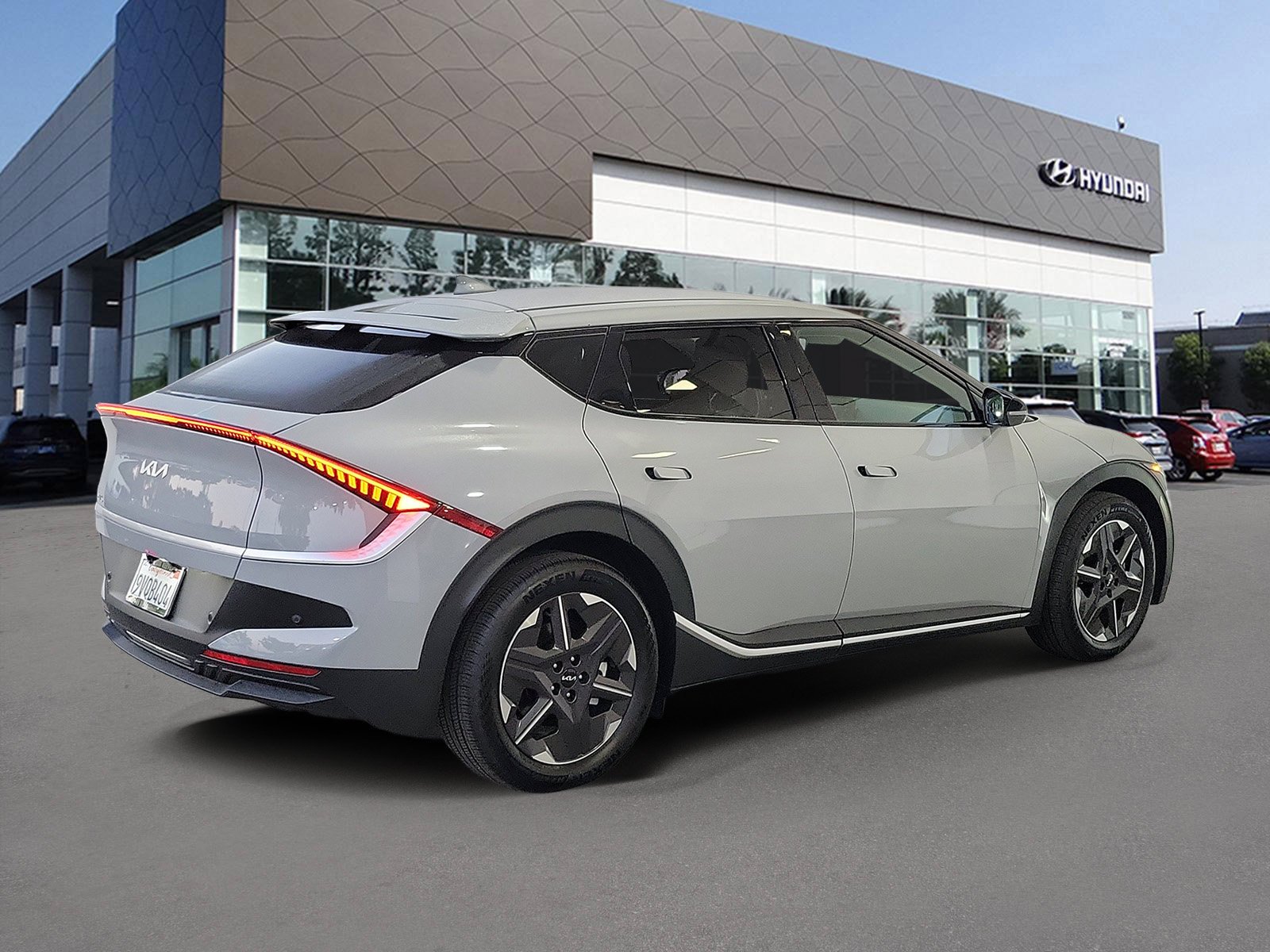 Used 2025 Kia EV6 Light L/R with VIN 5XYC34JA5SG009292 for sale in Cerritos, CA