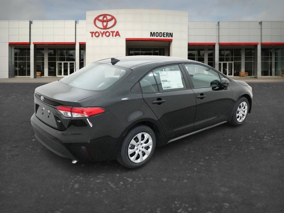 New 2026 Midnight Black Met Toyota LE image 18