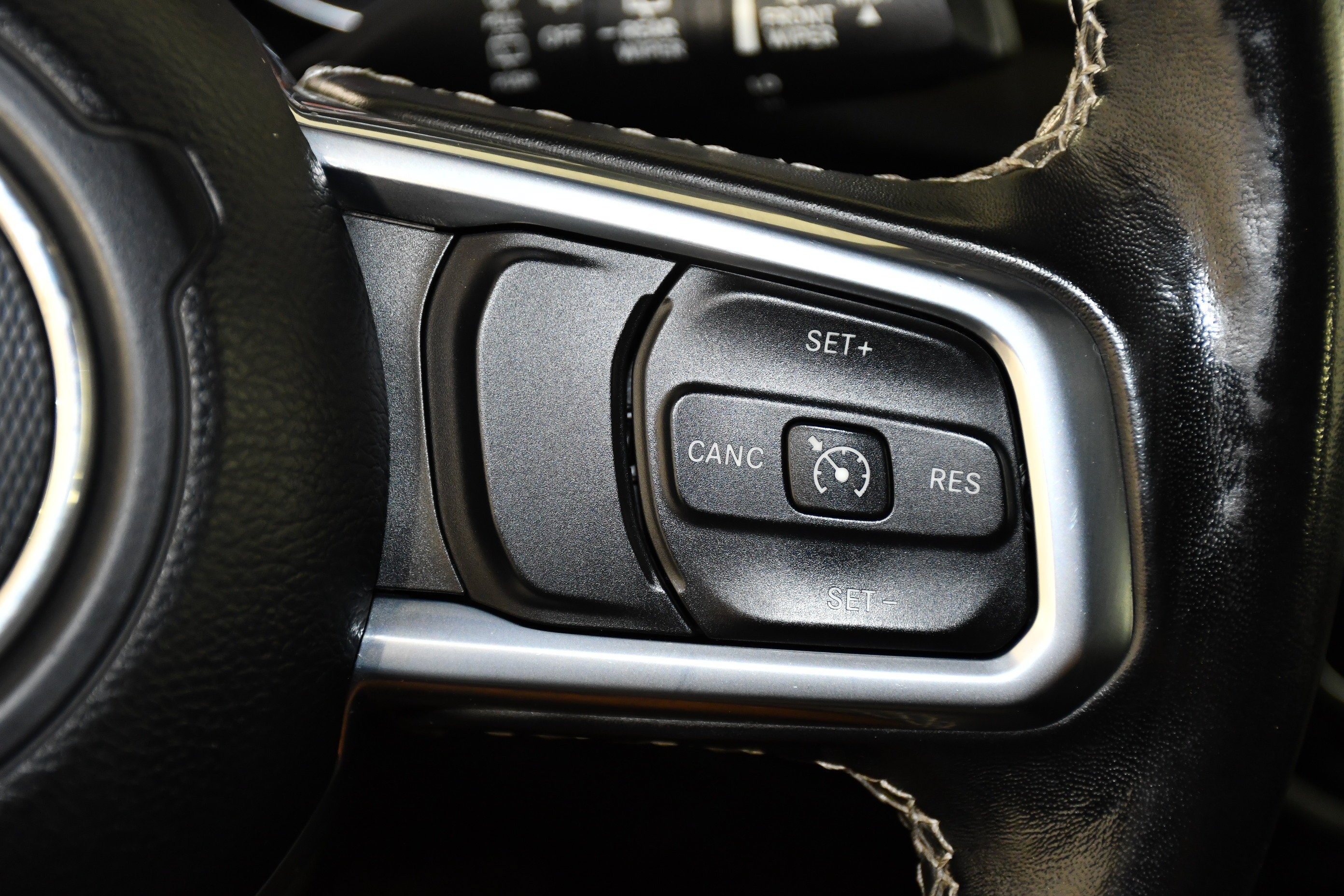 Used 2021 Black Clearcoat Jeep Unlimited Sahara image 22