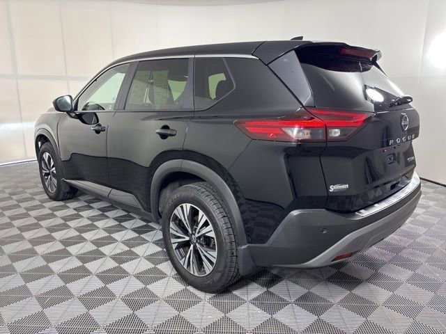 Used 2023 Blk/black Nissan SV image 29
