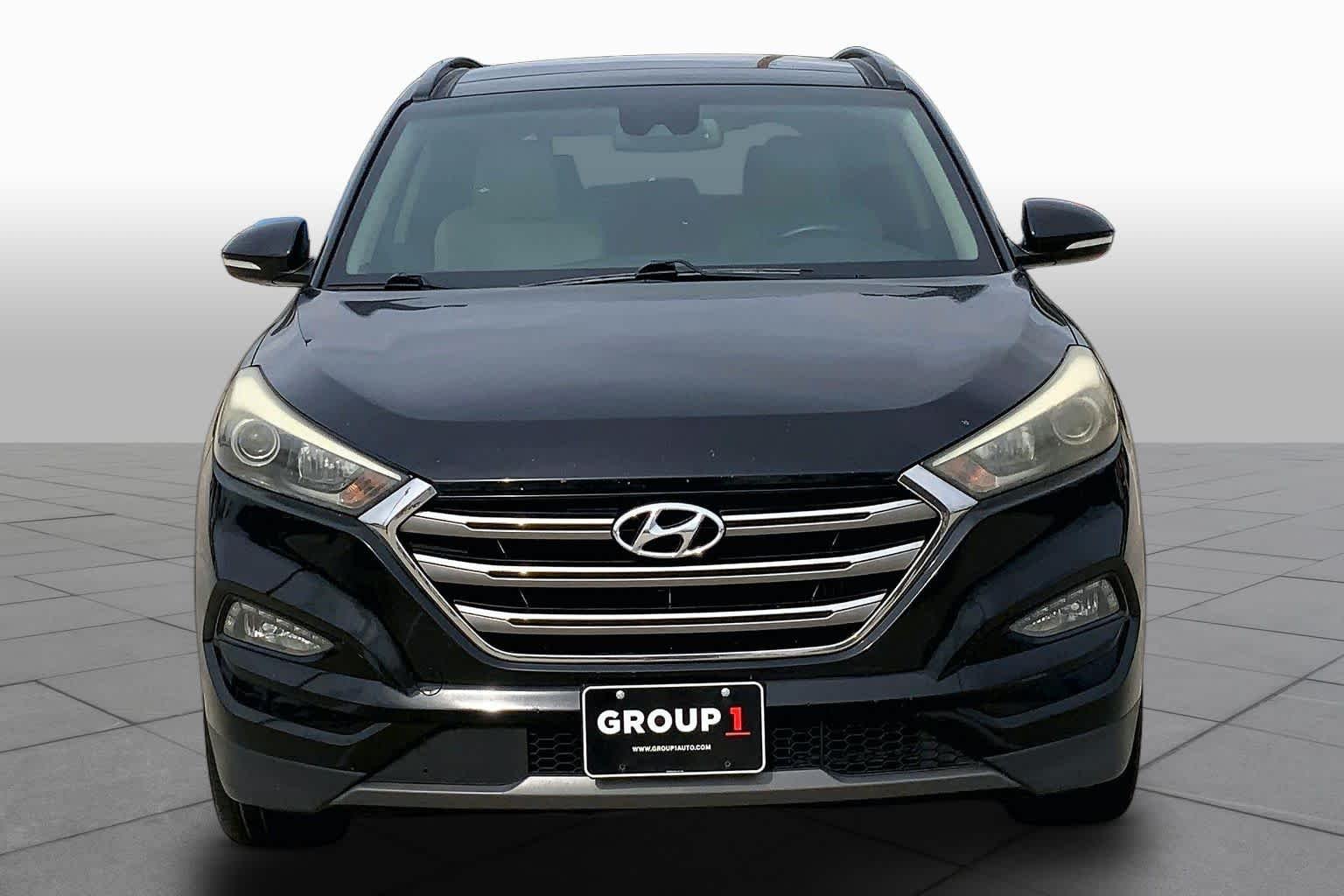 Used 2016 Ash Black Hyundai Limited image 4