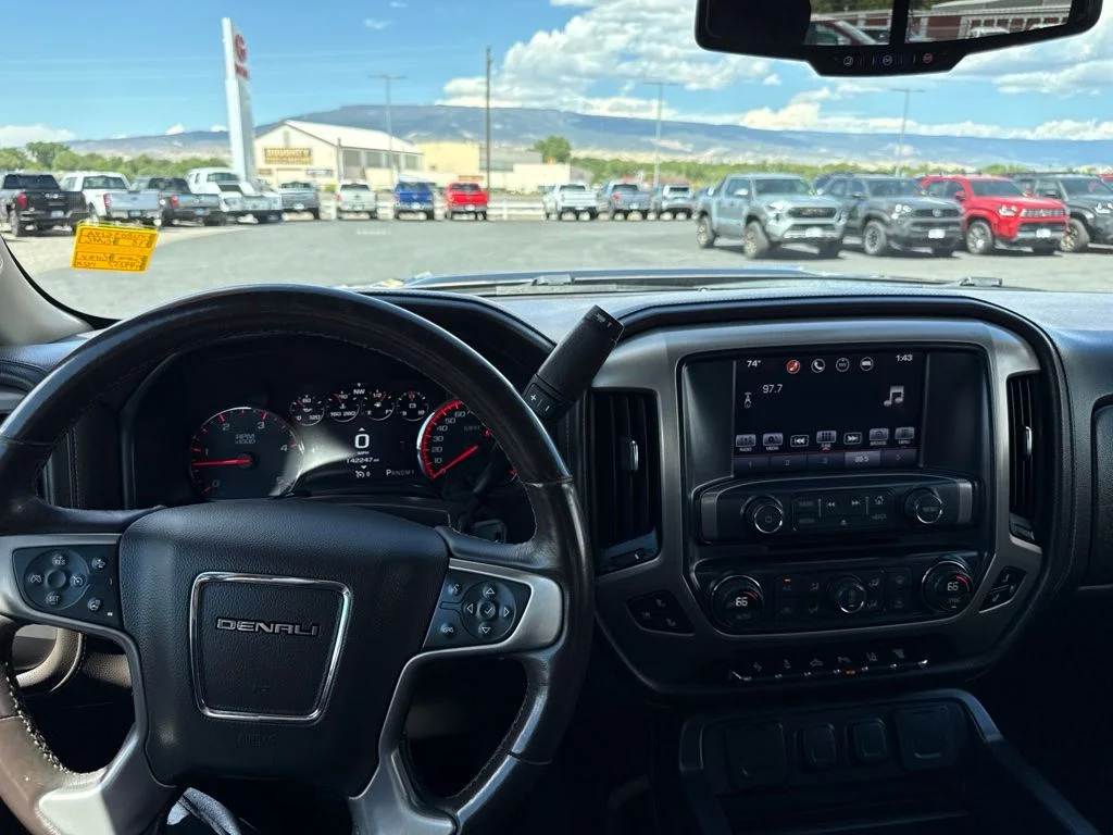 Used 2016 Iridium Metallic GMC Denali image 16
