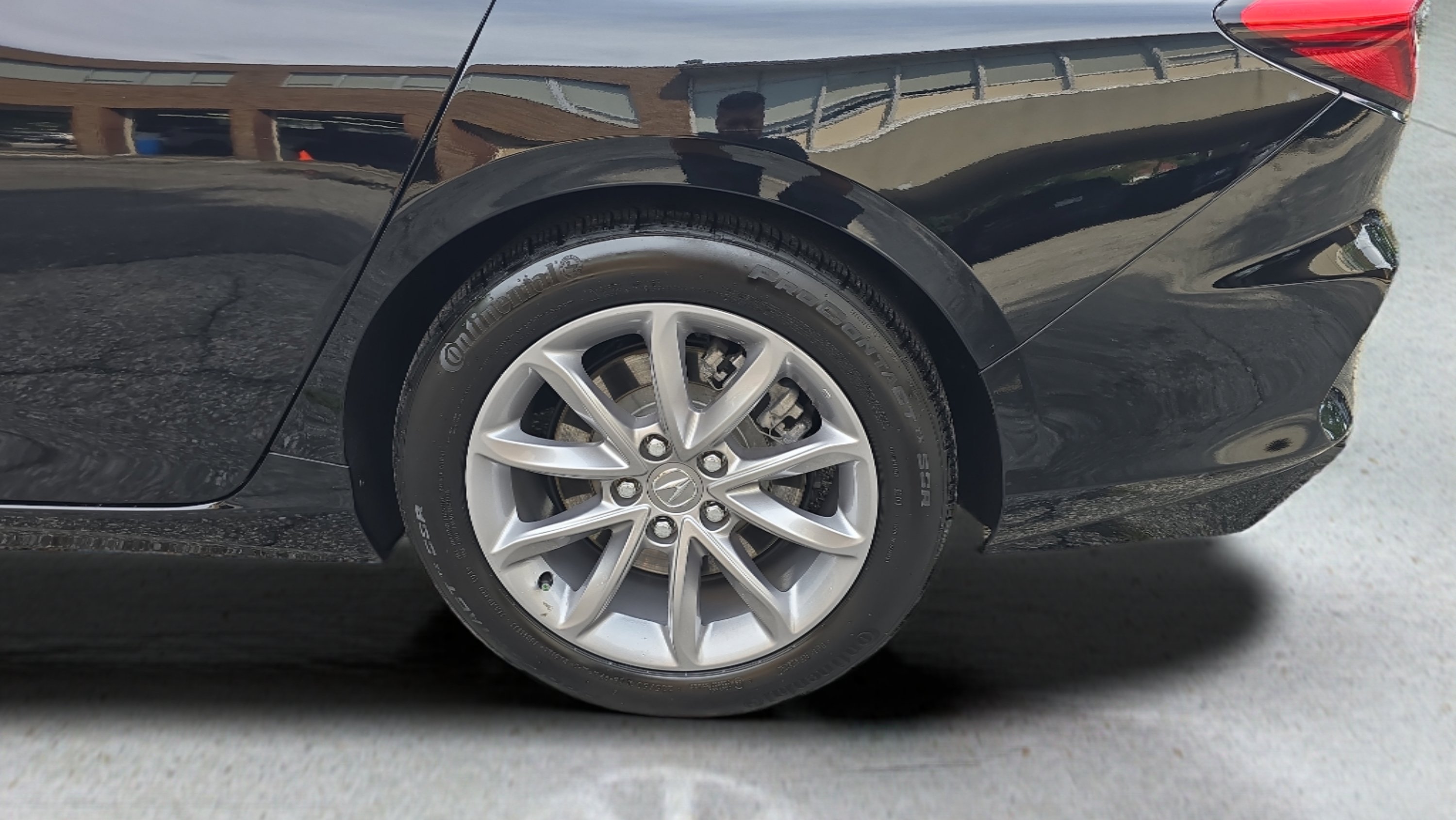 Certified Used 2023 Majestic Black Pearl Acura  image 28
