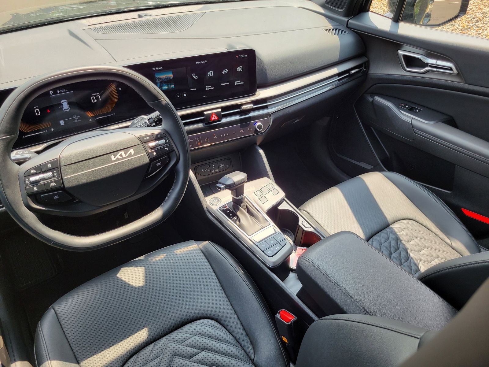 Used 2026 Black Kia X-Line image 22