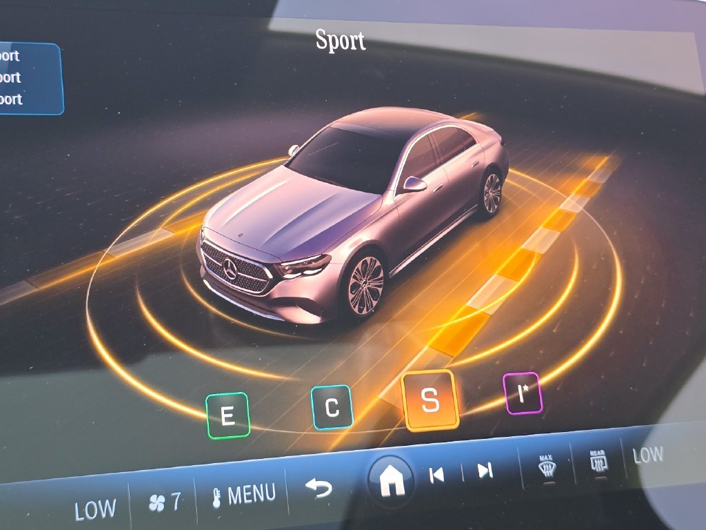 New 2027 Polar White Mercedes-Benz GLE 450 image 13