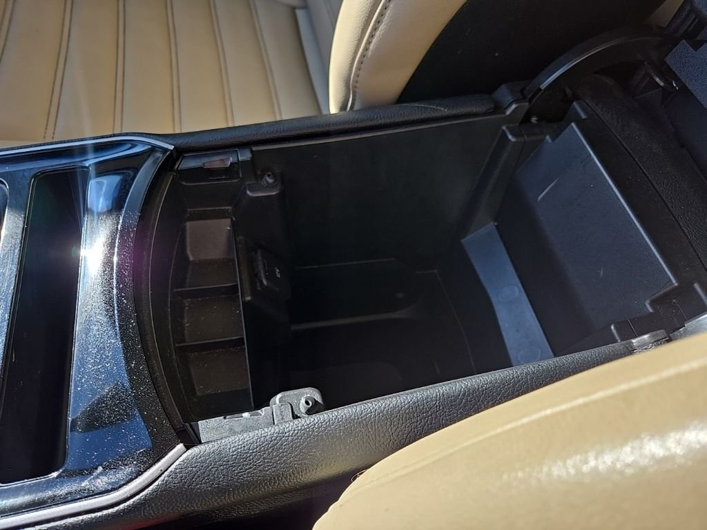 Used 2019 Blue Ford SEL image 67