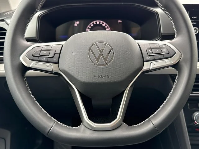 New 2026 Deep Black Pearl Volkswagen 1.5T S image 25